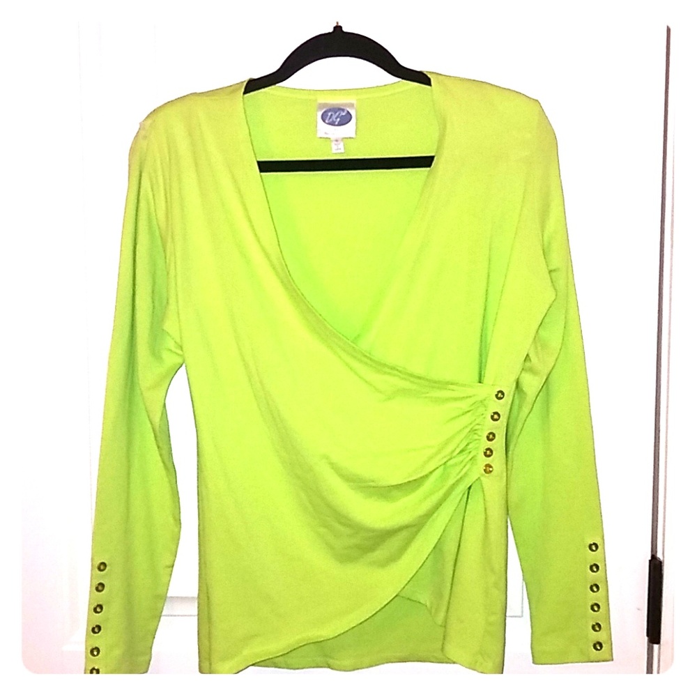 NWOT DG2 Top by Diane Gilman